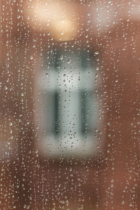 Comment enlever le calcaire sur une paroi de douche en verre?