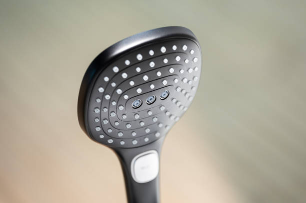Comment augmenter la pression de la douche ? Guide 2026