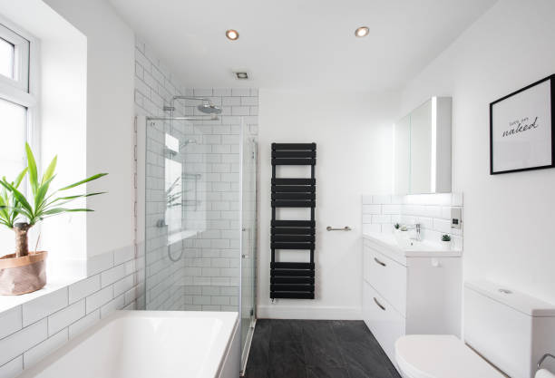 Vitre et paroi de douche calcaire : nettoyer et prévenir durablement