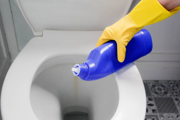 Enlever le tartre WC même très incrusté : la méthode graduée